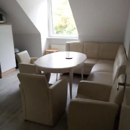 Komfortable Handwerker Apartamento